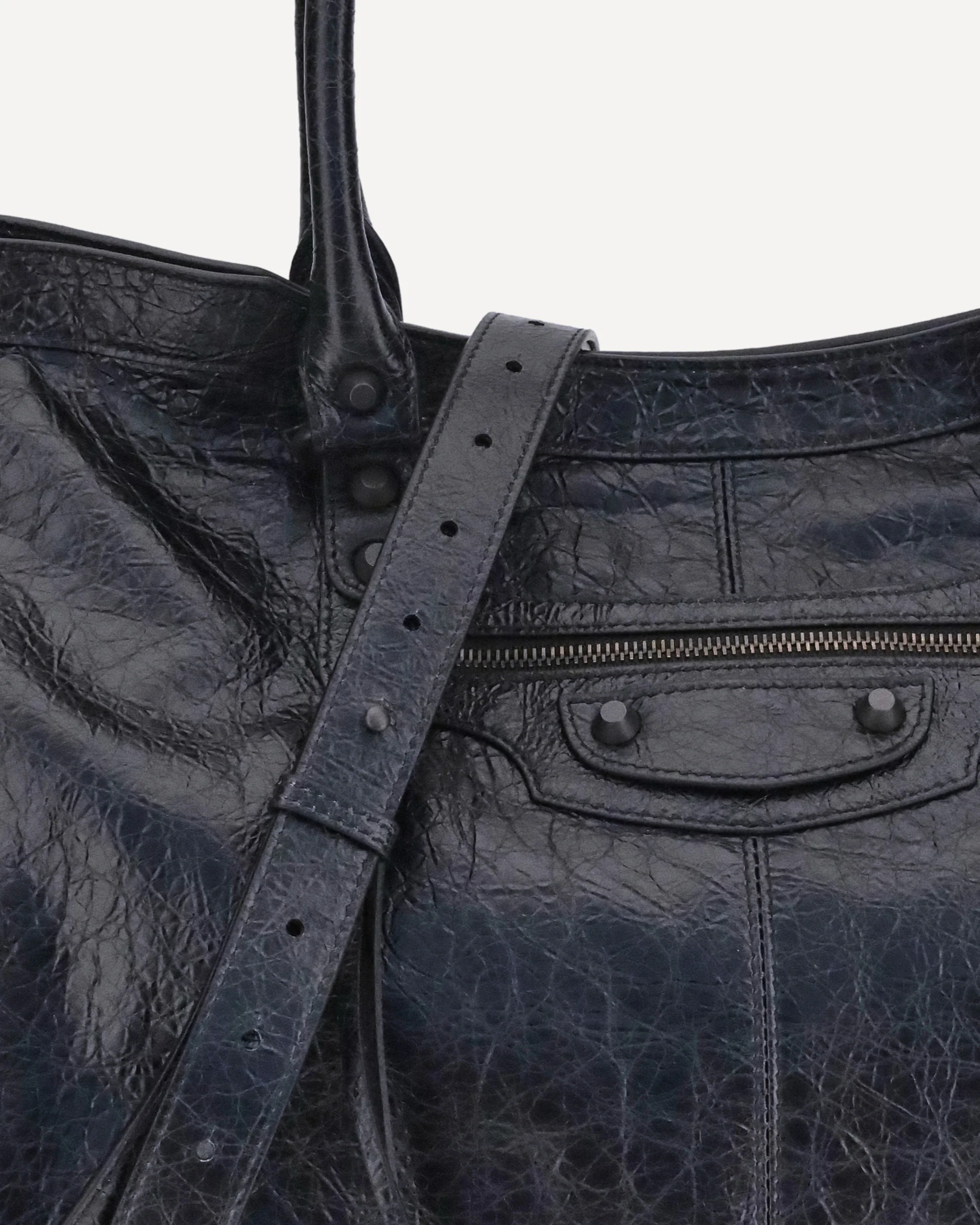 Le City Travel Bag - Image 6