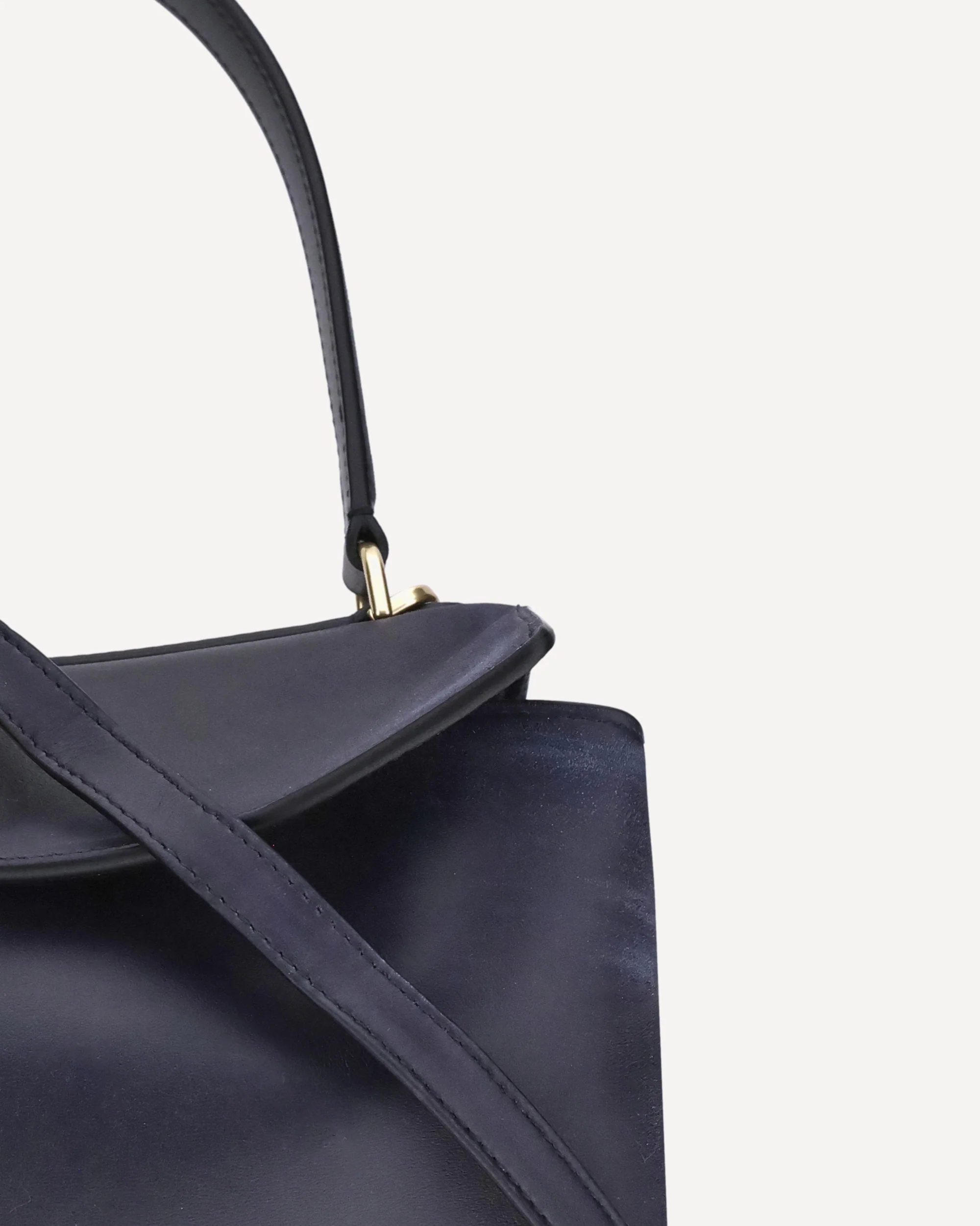 Rodeo Small Shoulder Bag in used-effect leather - Image 6