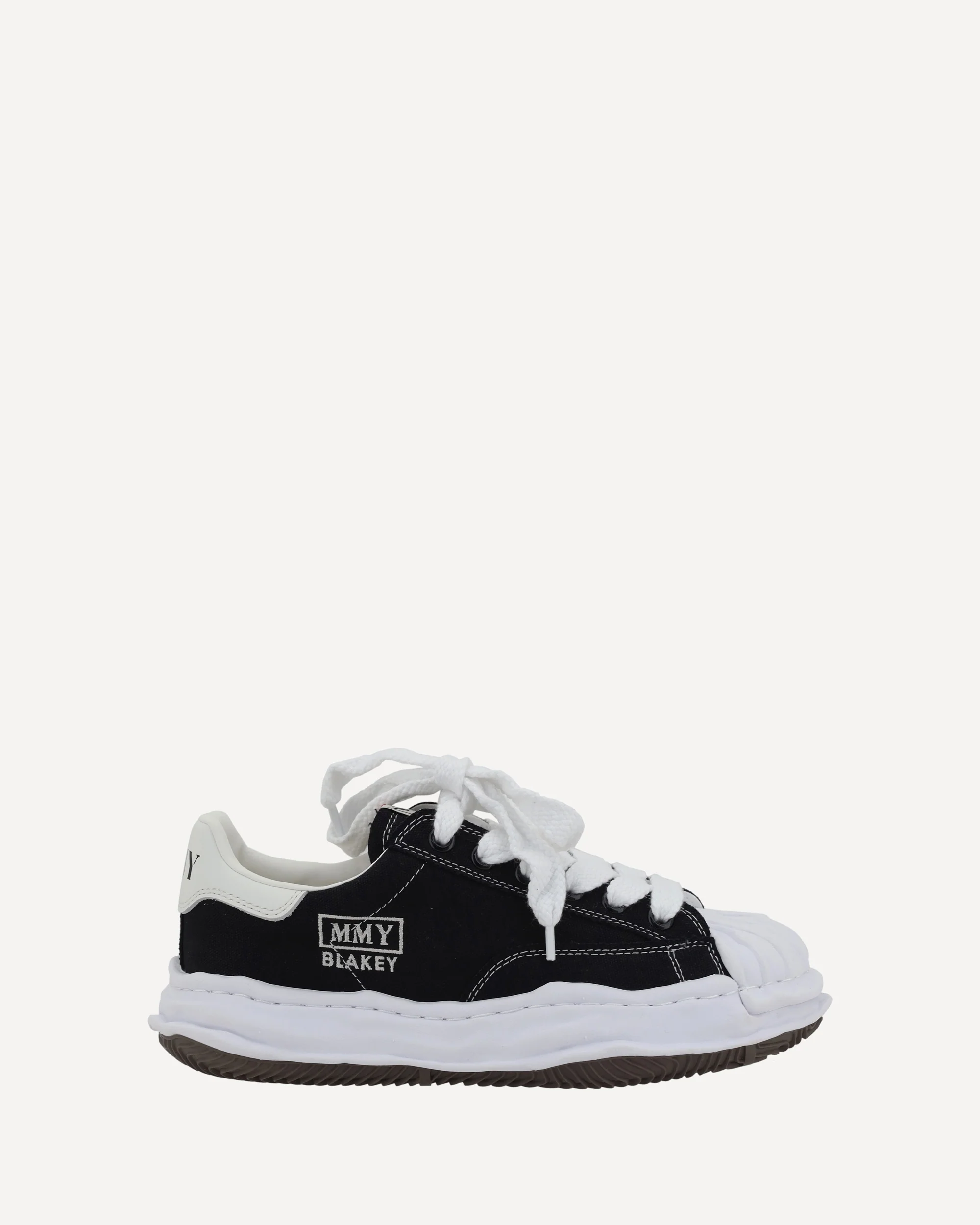 Blakey Sneakers