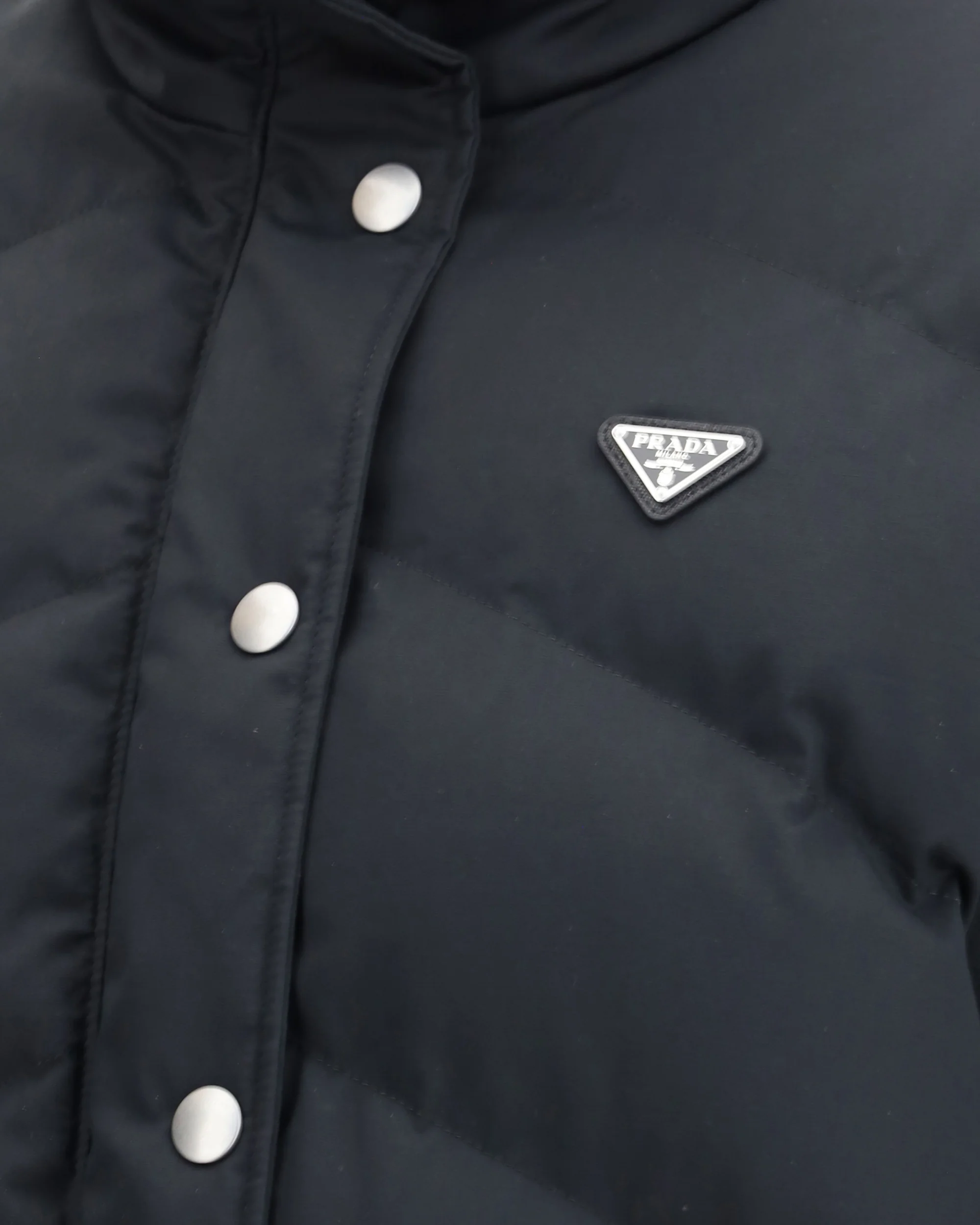 Down jacket with stand-up Collar with green velvet on the inside - Image 5