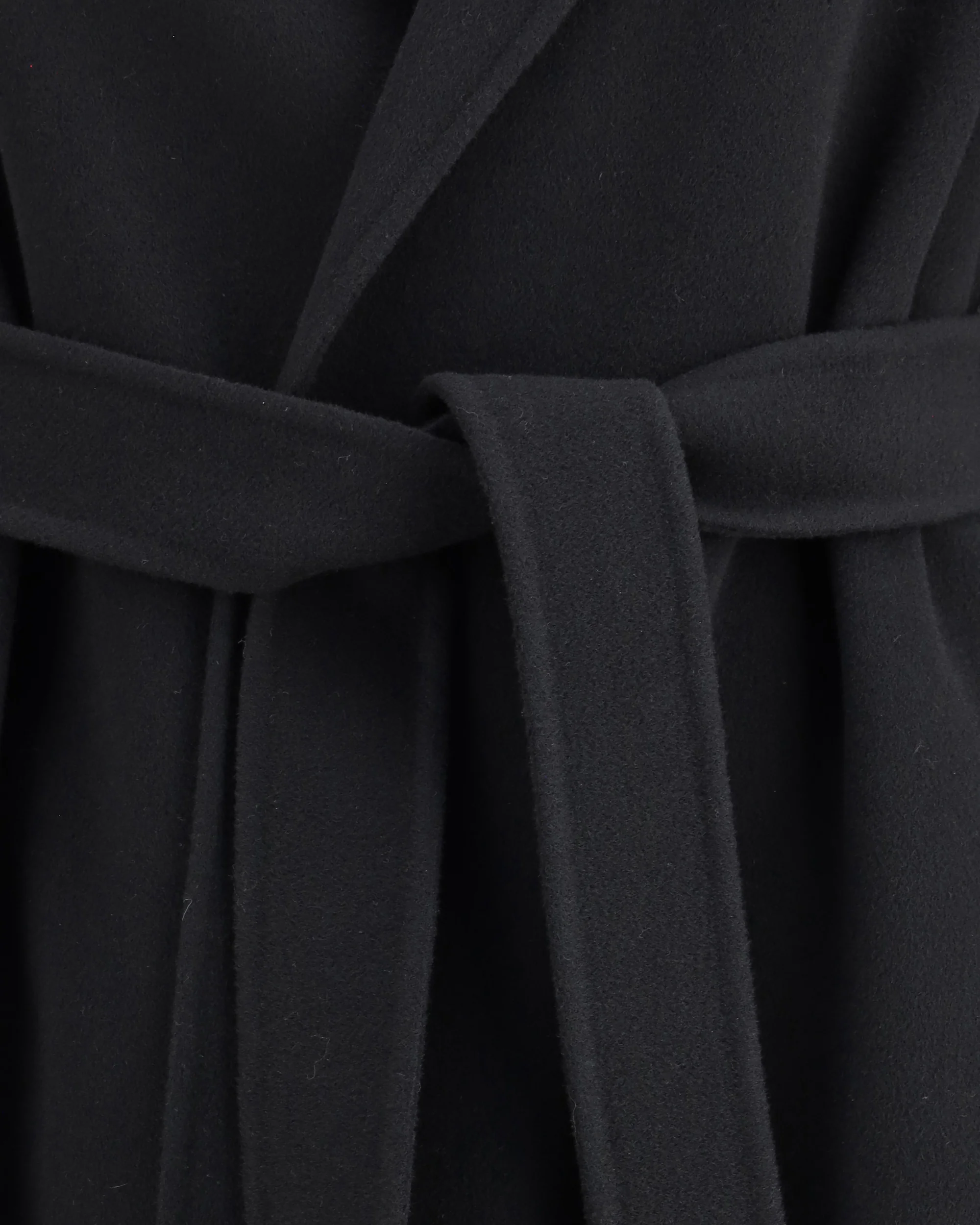Esturia Coat - Image 5