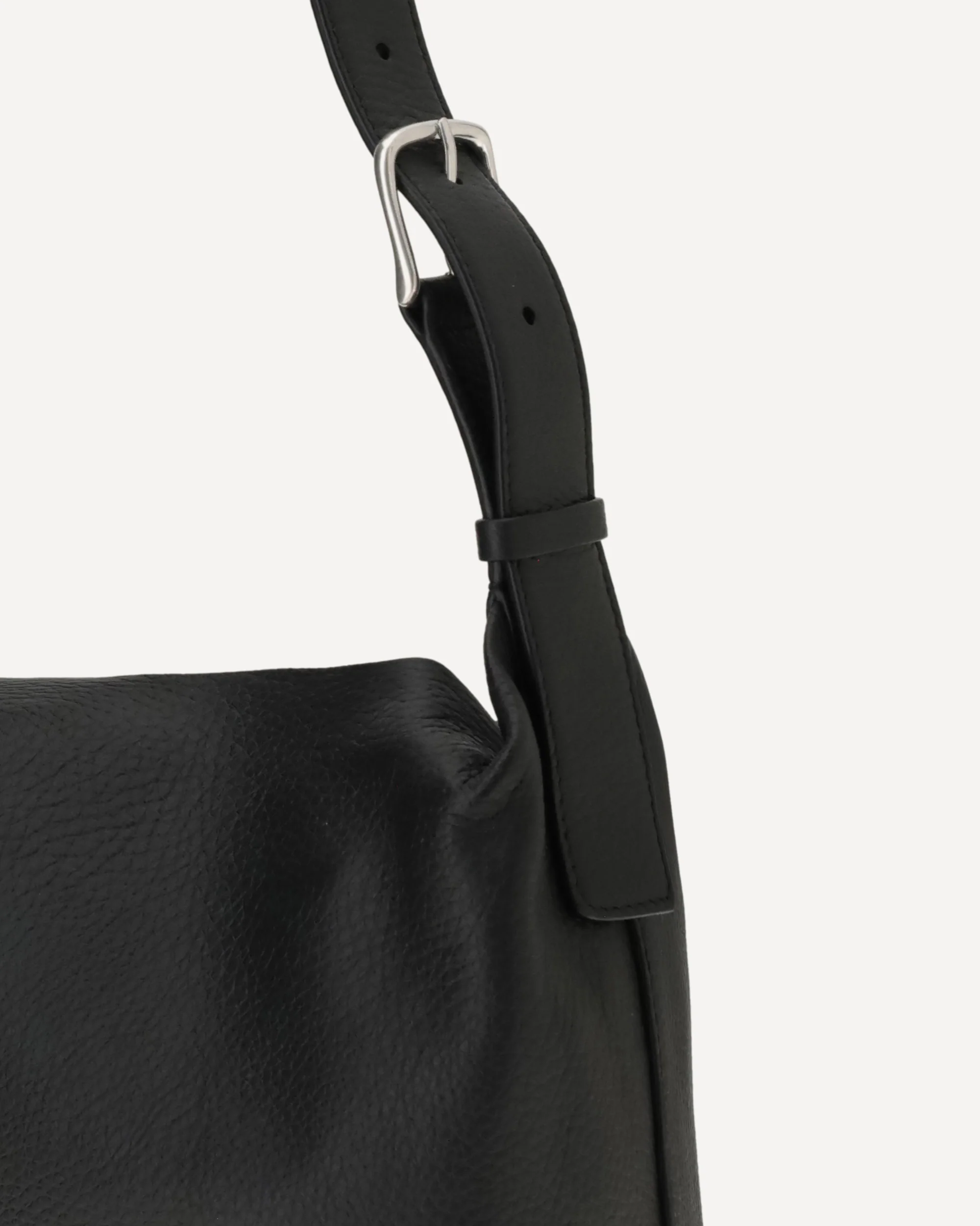 Isa Shoulder Bag - Image 6