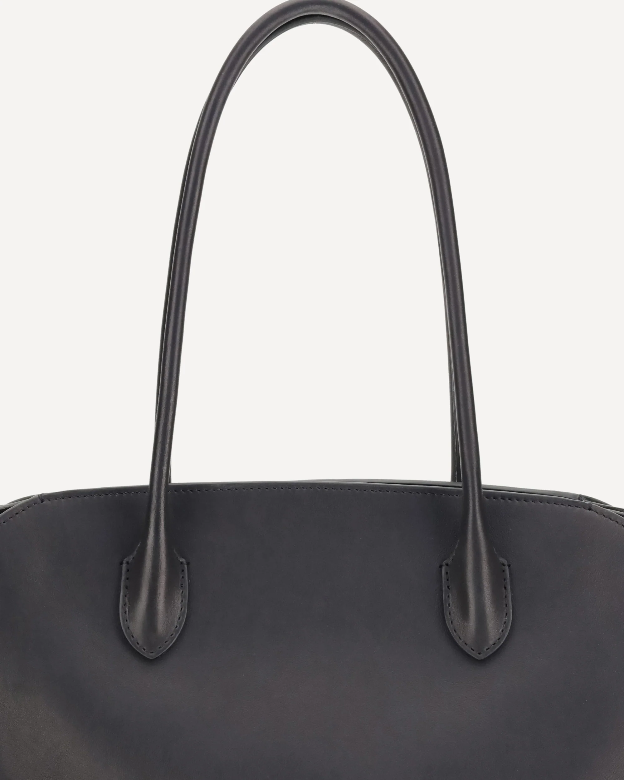 Marlo Shoulder Bag - Image 6