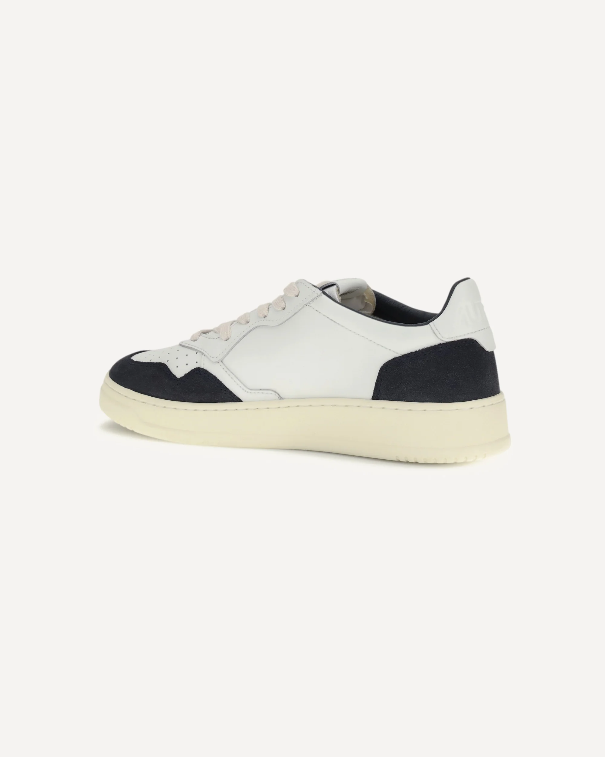 Medalist Low Sneakers - Image 5
