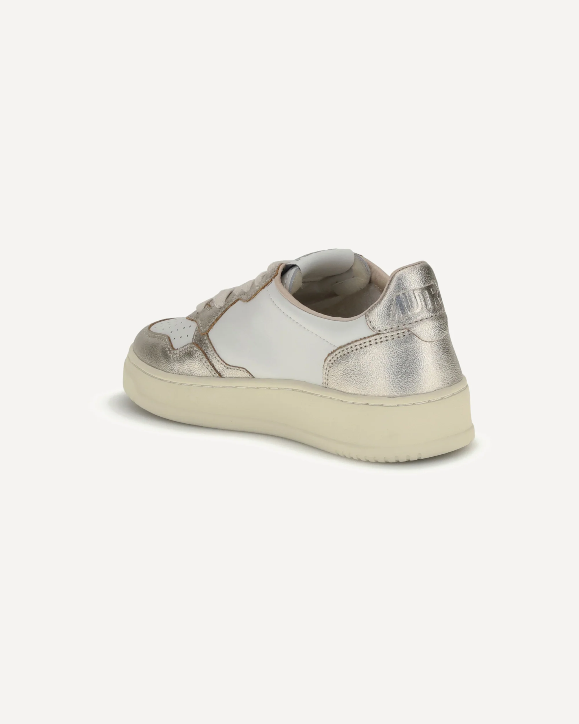 Medalist Low Sneakers - Image 5