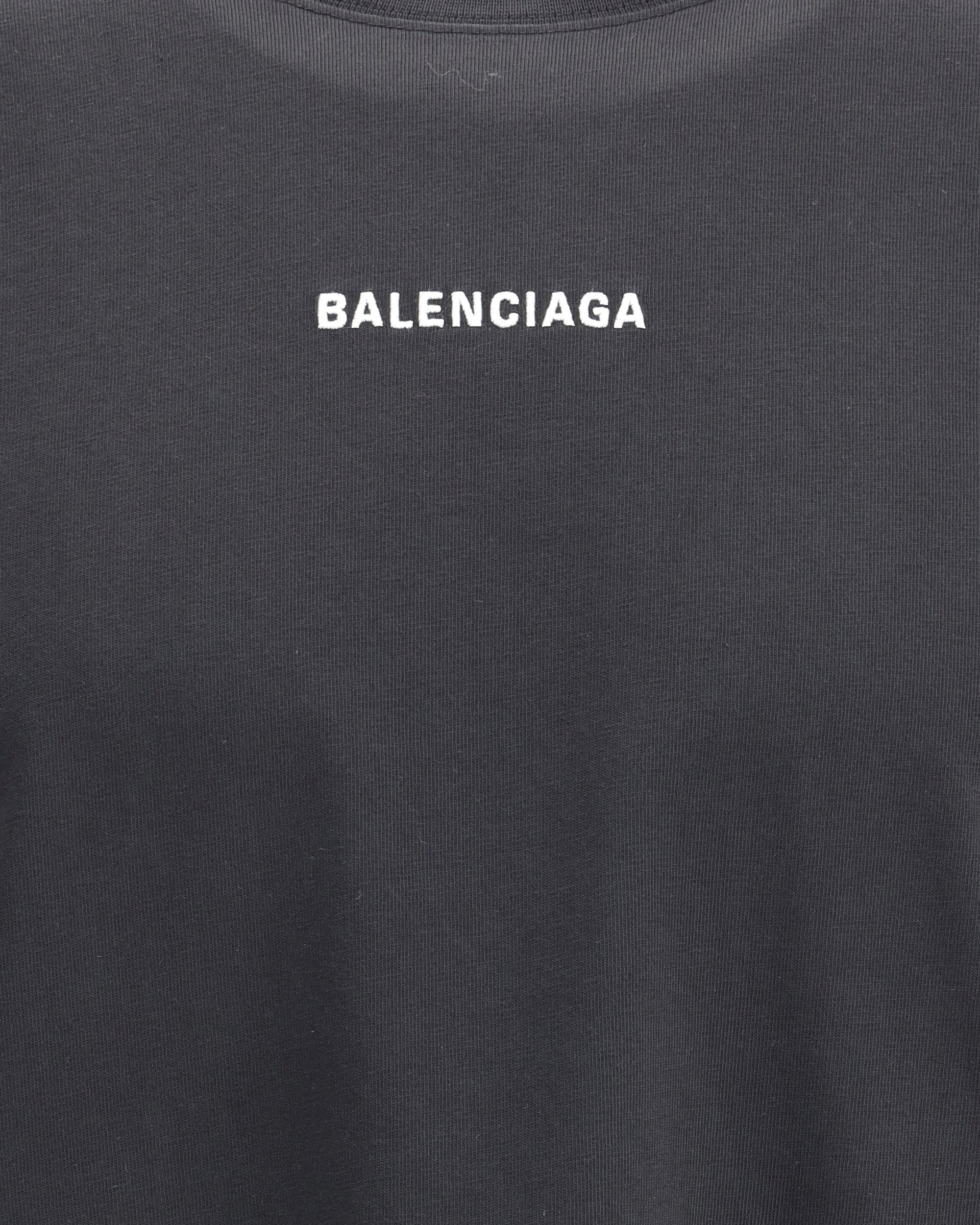 T-Shirt with logo printed on the front and back - Image 5