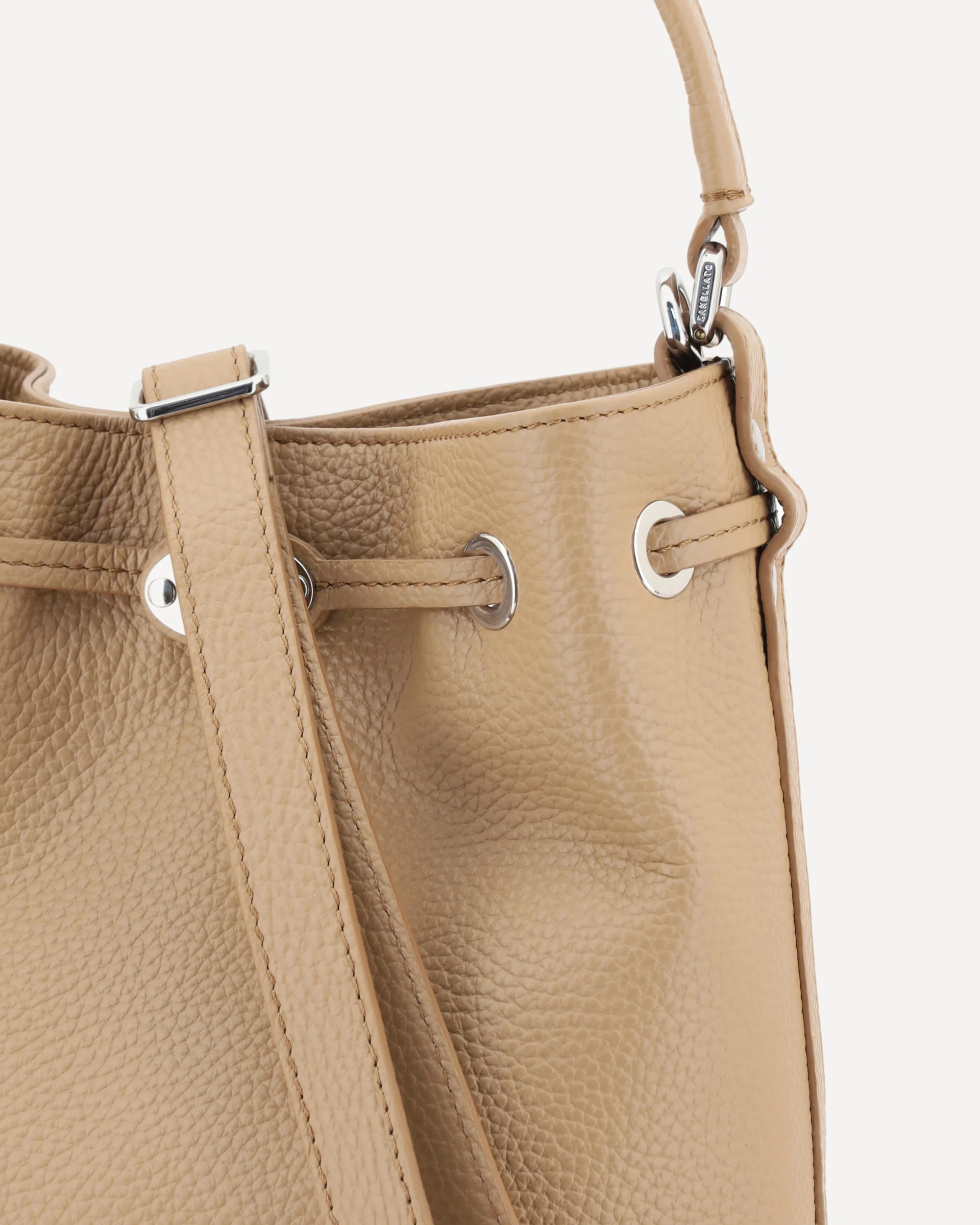 Monda Bucket Bag - Image 6