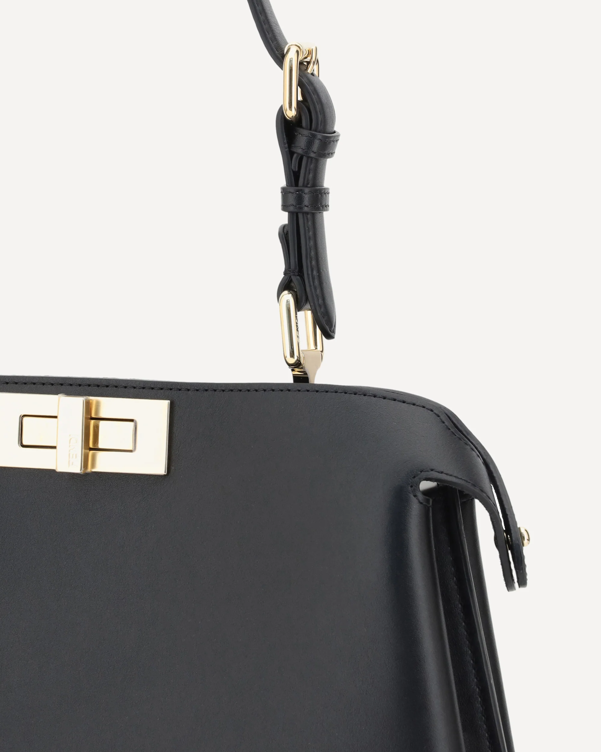 Peekaboo Handbag - Image 6