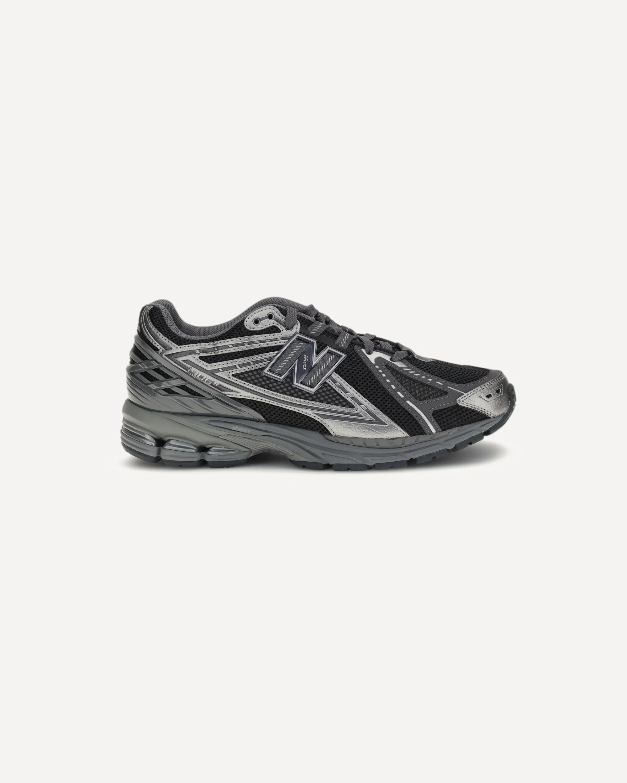 1906R Sneakers - Image 3