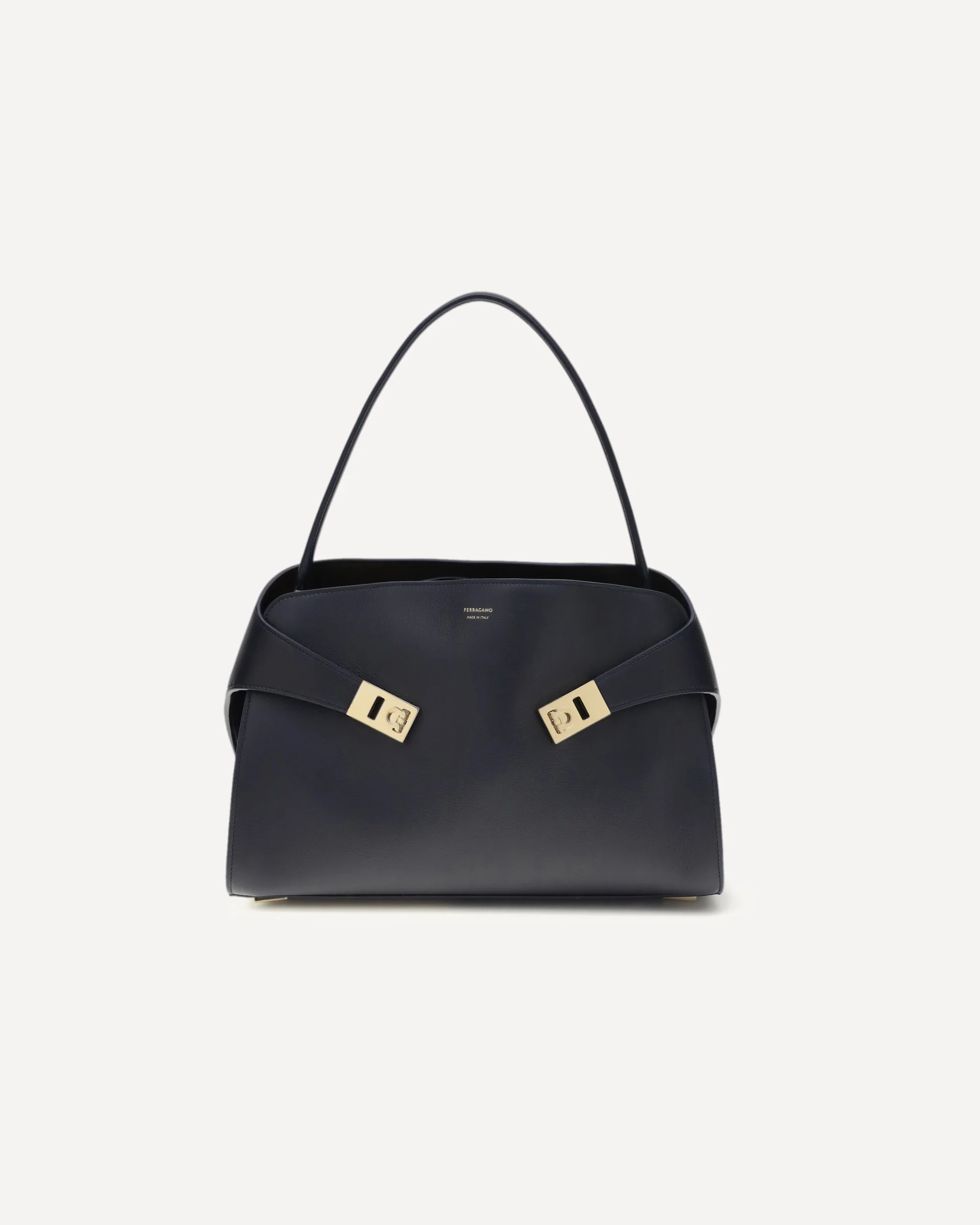 Hug Soft Shoulder Bag - Image 3