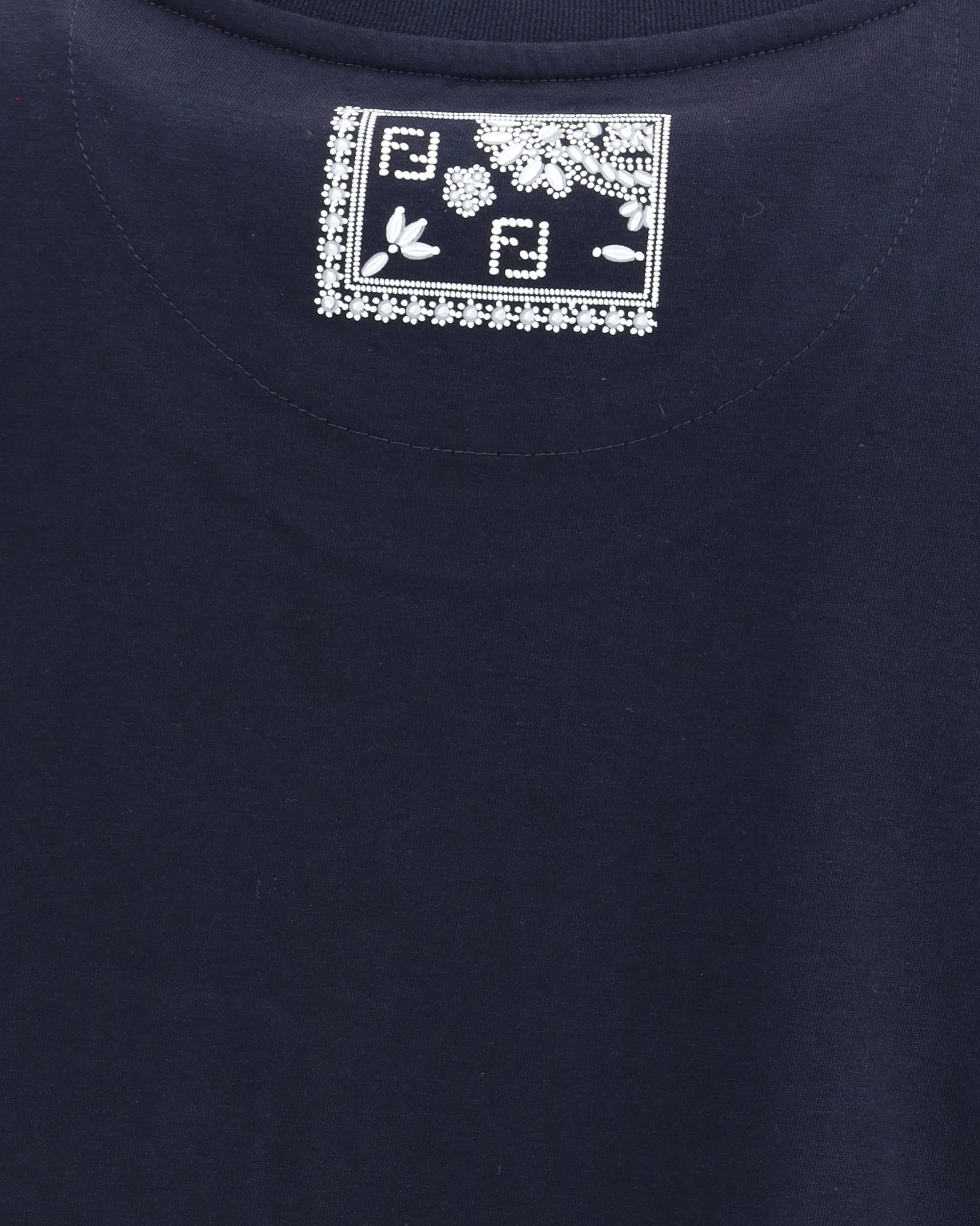 T-Shirt with bandana print pocket - Image 6